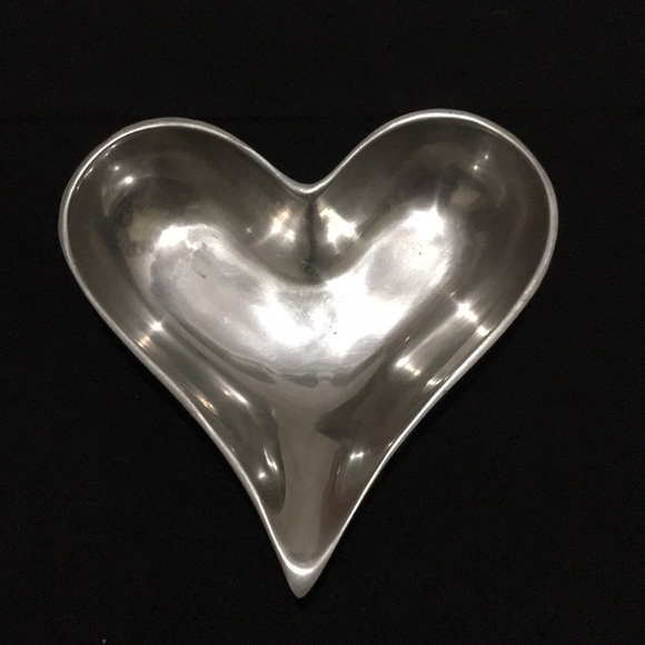 VINTAGE METAL WORKS CANDY DISH - Picture 1 of 2